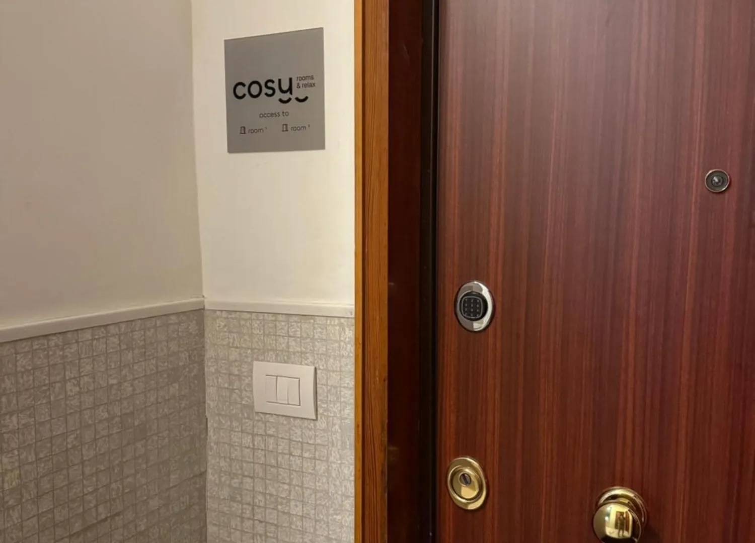 מלון בארי Cosy 0*,