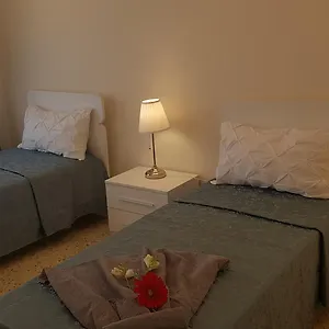 Affittacamere Residenza Benedetto Croce, Bari